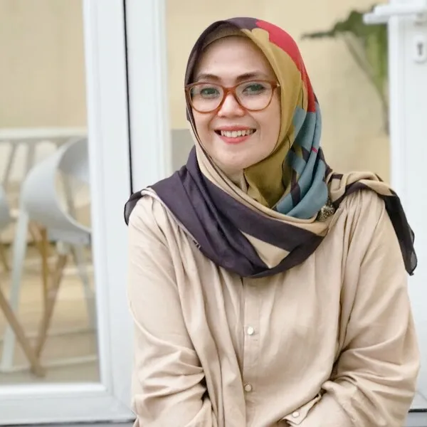 Bu Indah